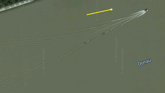 motorbootwellen_mitboot.png motorbootwellen_mitboot.png